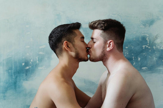 Tohle fakt není vtipný: 3 věci, co neříkat gayům