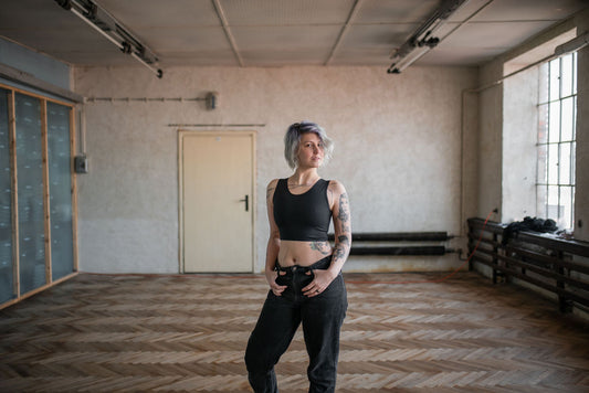 Krátký basic binder | černý